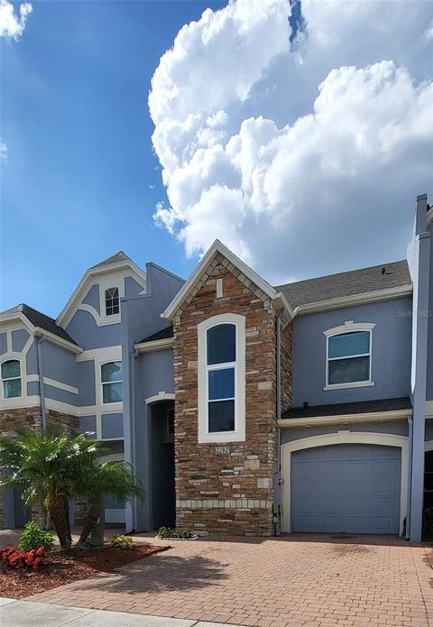 2292 Chatham Place Dr, Orlando, FL 32824