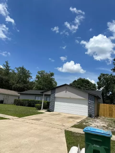 113 Woodfield Dr, Sanford, FL 32773