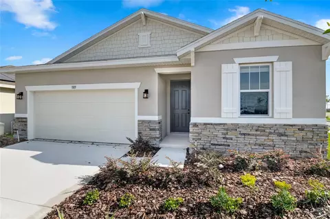 1105 Mattie Pointe Blvd, Auburndale, FL 33823