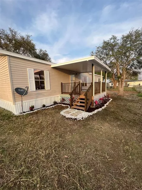 423 Citrus Highlands Dr E, Bartow, FL 33830