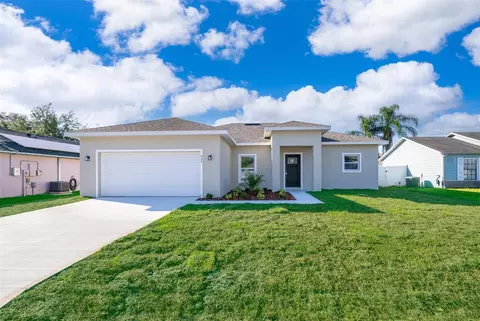 108 Mediterranean Ct, Kissimmee, FL 34758