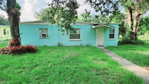 1722 Leroy Dr, Haines City, FL 33844