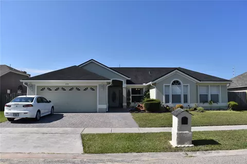 2528 Rolling Broak Dr, Orlando, FL 32837