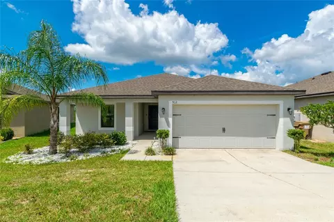 912 Aspen View Cir, Groveland, FL 34736