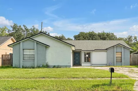 7867 Sapphire Ln, Orlando, FL 32822