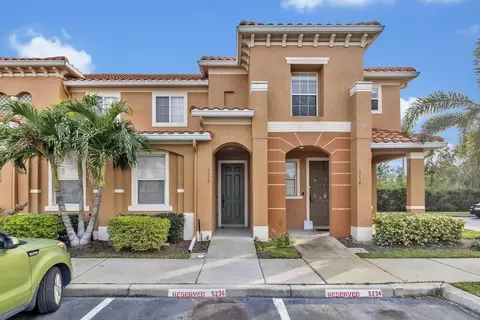5236 Paradise Cay Cir, Kissimmee, FL 34746
