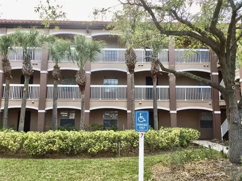 13941 Fairway Island Dr #715, Orlando, FL 32837