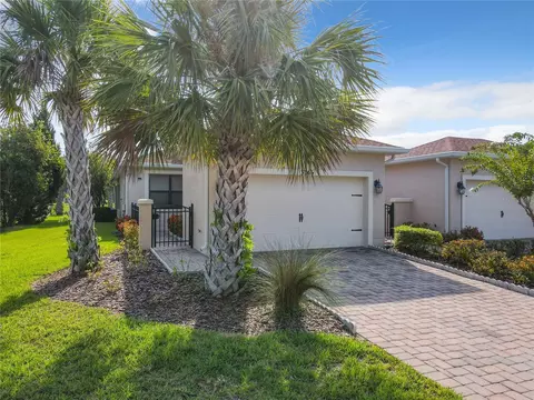 3366 Fallbrook Dr, Poinciana, FL 34759