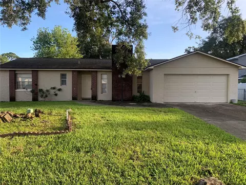 2418 Sweetbriar Ct, Kissimmee, FL 34744