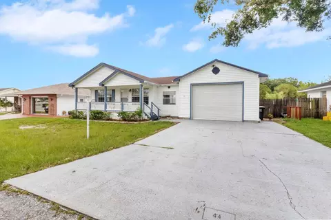 44 Westridge Rd, Davenport, FL 33837