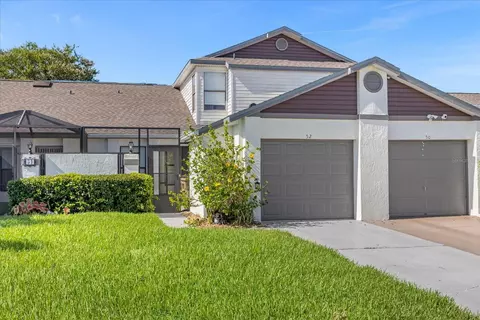 52 Lakepointe Cir, Kissimmee, FL 34743