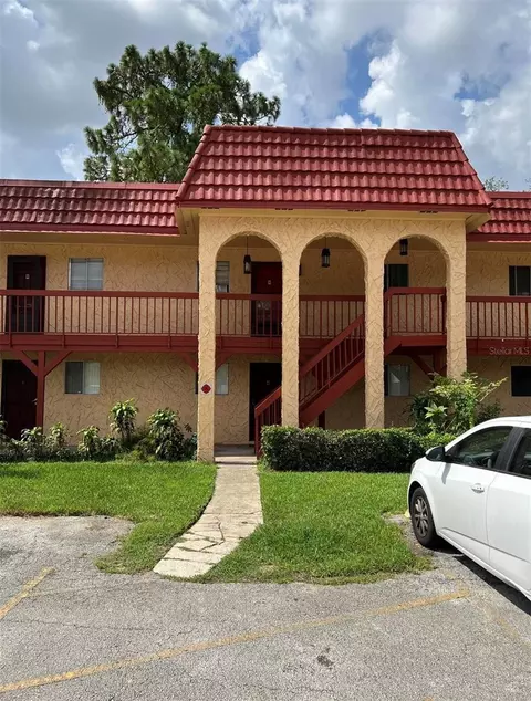 2850 N Powers Dr #83, Orlando, FL 32818