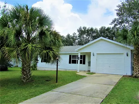 703 Oak Ln, Lady Lake, FL 32159