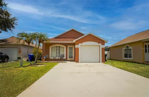 2407 Weymouth Ct, Kissimmee, FL 34743