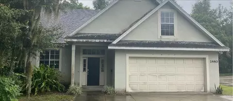 1440 W New York Ave, Deland, FL 32720
