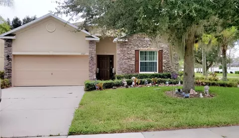 1067 Roberta Rd, Lake Wales, FL 33853
