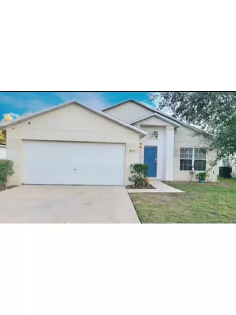 913 Clear Creek Cir, Clermont, FL 34714