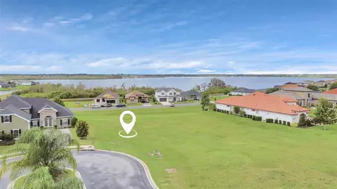 575 Loblolly Pl, Auburndale, FL 33823