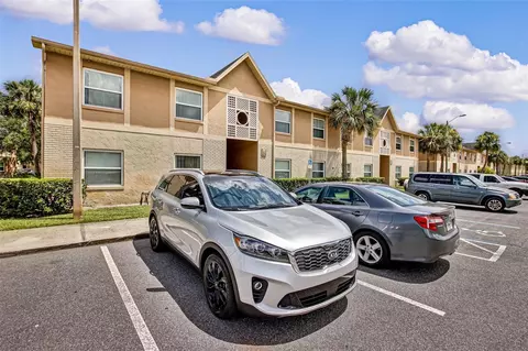 9909 Sweepstakes Ln #6, Orlando, FL 32837