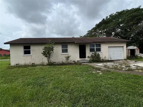 5233 Pine Grove Dr, West Palm Beach, FL 33417