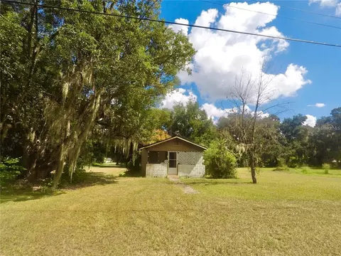 804 N Oak Ave, Fort Meade, FL 33841
