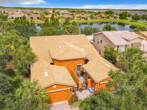 2375 Palm Tree Dr, Poinciana, FL 34759