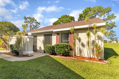 110 Pine Island Cir, Kissimmee, FL 34743
