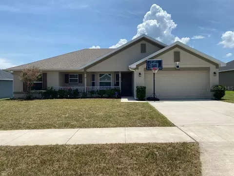 7700 Sloewood Dr, Leesburg, FL 34748
