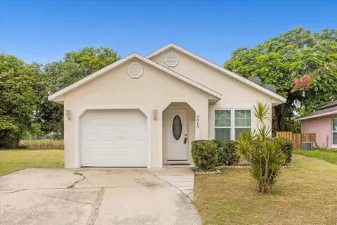 9840 Red Clover Ave, Orlando, FL 32824
