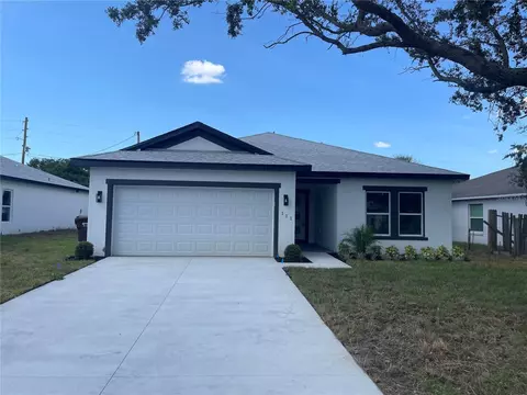 111 Polk Ave W, Dundee, FL 33838