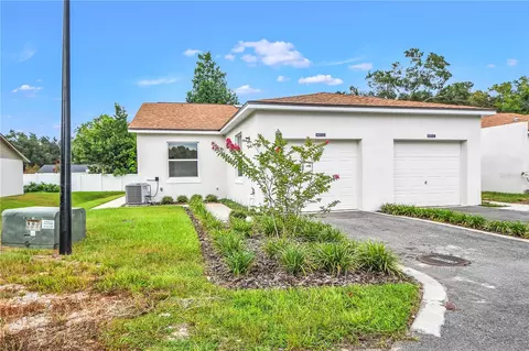 1415 Oak Pl #D, Apopka, FL 32712