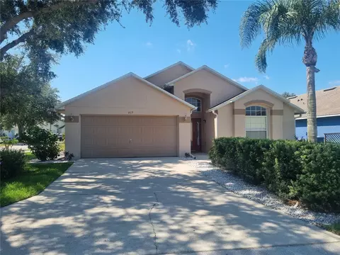 417 Lake Shore Pkwy, Davenport, FL 33896