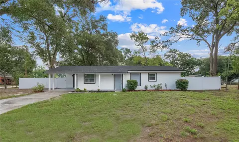 607 S Washington Ave, Apopka, FL 32703