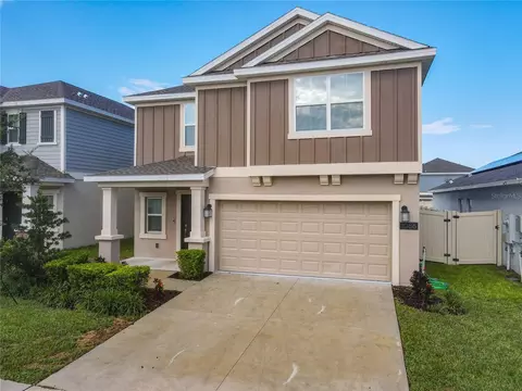 1086 Berry Ln, Davenport, FL 33837