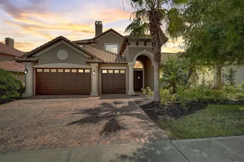 2419 Heritage Green Ave, Davenport, FL 33837