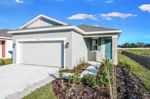 912 Blue Creek Dr, Haines City, FL 33844