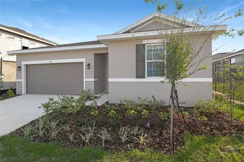 871 Ballantyne Dr, Lake Wales, FL 33898