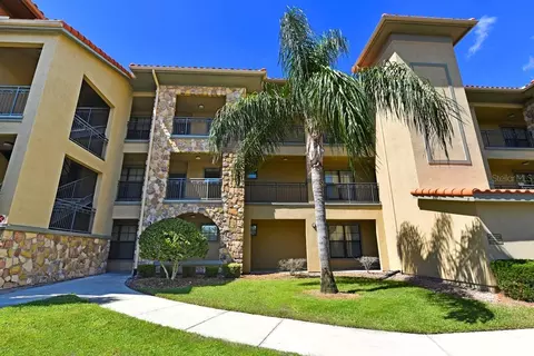 912 Charo Pkwy #222, Davenport, FL 33897