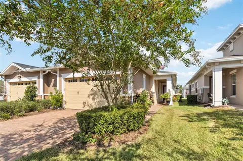 2424 Datura Loop, Saint Cloud, FL 34772 photo 1