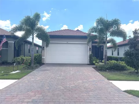177 Villoresi Blvd, North Venice, FL 34275