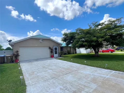 189 La Paz Dr, Kissimmee, FL 34743