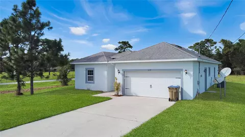 5239 Moore St, Saint Cloud, FL 34771