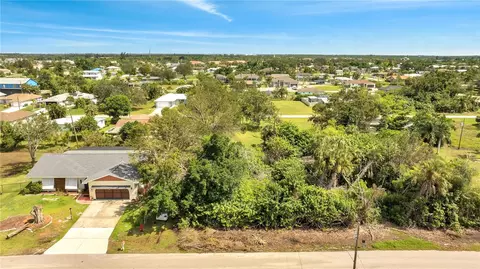 2720 Poinciana Ct, Punta Gorda, FL 33950