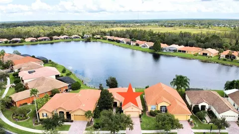 566 Davinci Pass, Poinciana, FL 34759