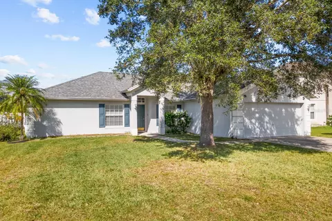 636 Linnet Ct, Kissimmee, FL 34759
