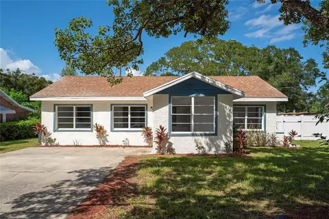 130 Ridge Ave, Winter Haven, FL 33880