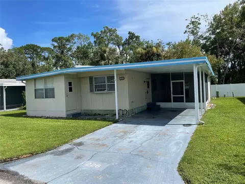 226 Paradise S, Leesburg, FL 34788