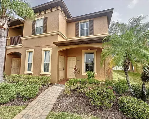 2204 Calabria Ave, Davenport, FL 33897