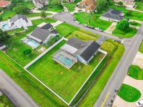 2435 Tesoro Ct, Kissimmee, FL 34744