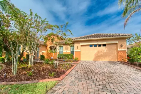 940 San Raphael St, Poinciana, FL 34759